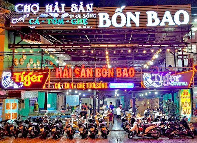 Hiếm cho thuê mbkd mặt phố khúc thừa dụ diện tích 225m2x2 tầng mặt tiền 6m cho kd mọi mô hình