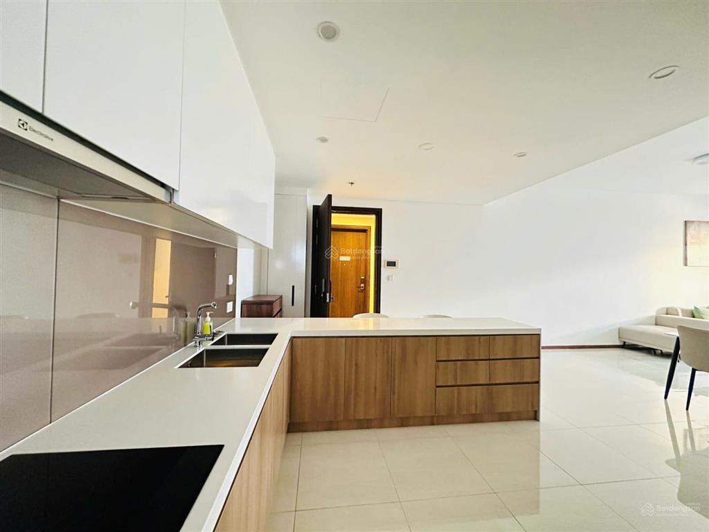 Gấp bán 3pn hoa hậu one verandah căn góc đầu hồi, tầng cao view trực diện sông sài gòn