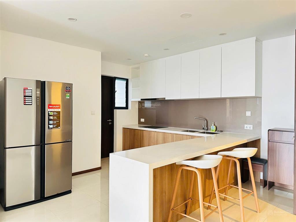 Cho thuê 3pn hoa hậu full nt view sông tầng cao one verandah