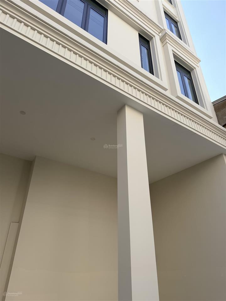 Biệt thự 6 tầng thang máy mới ngang 12m 2 mặt tiền lê văn sỹ phường 13 quận 3 giá chỉ 130 tỷ