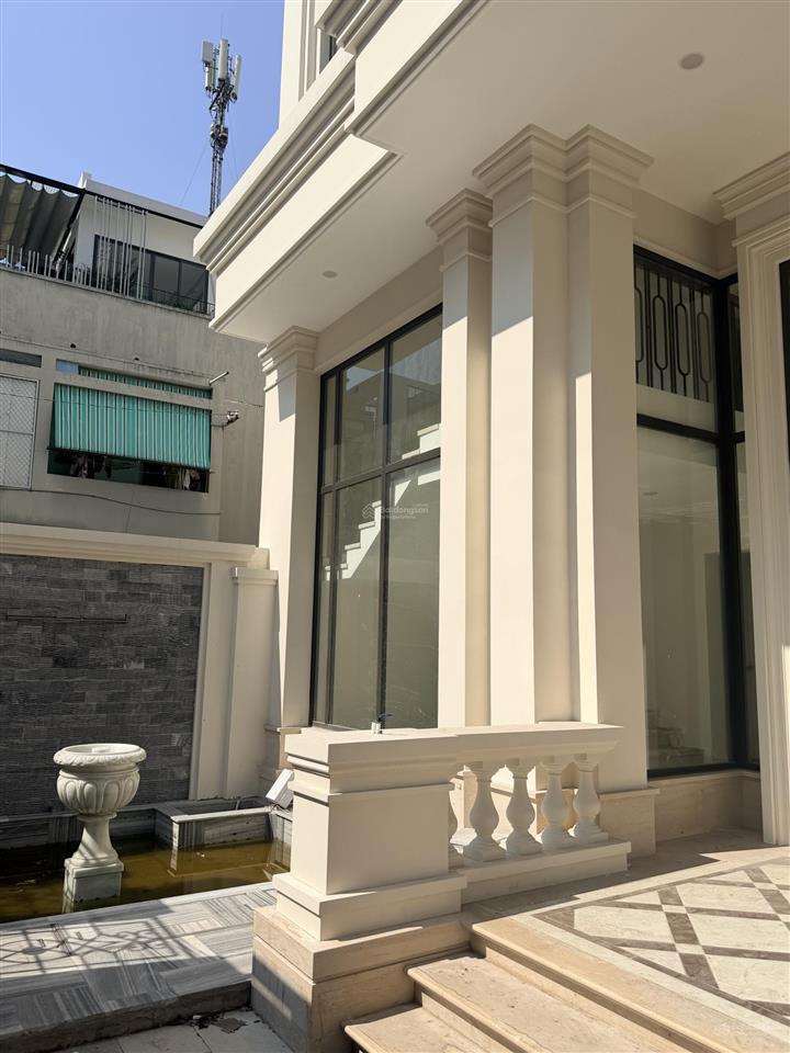 Biệt thự 6 tầng thang máy mới ngang 12m 2 mặt tiền lê văn sỹ phường 13 quận 3 giá chỉ 130 tỷ