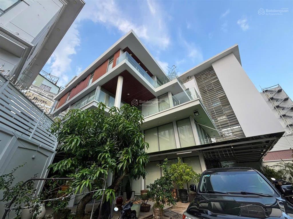 Biệt thự 20x30m 4 tầng đường số 20  trần não ngay bến tàu bình an quận 2 giá chỉ 147 tỷ