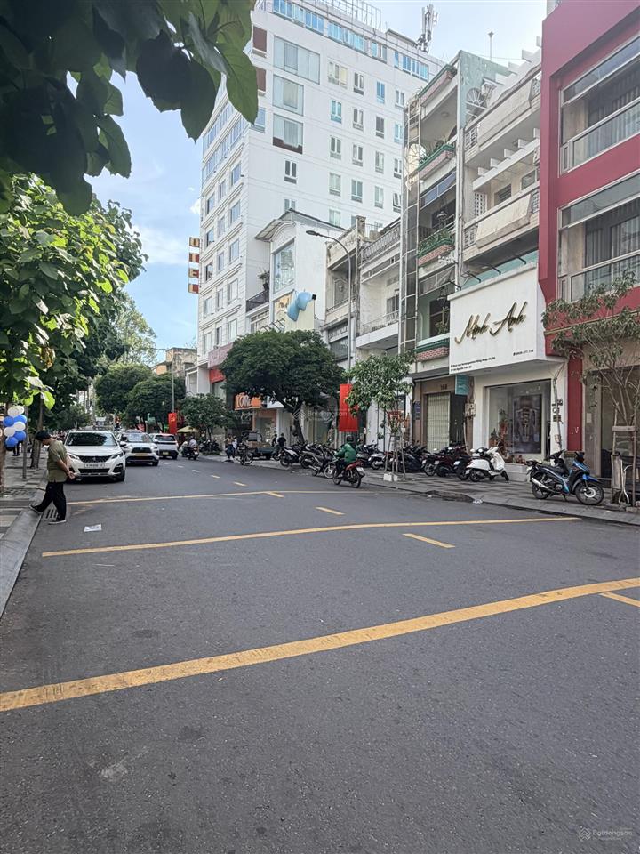 Mặt phố 8m nguyễn trãi, bến thành, quận 1 giá 168 tỷ