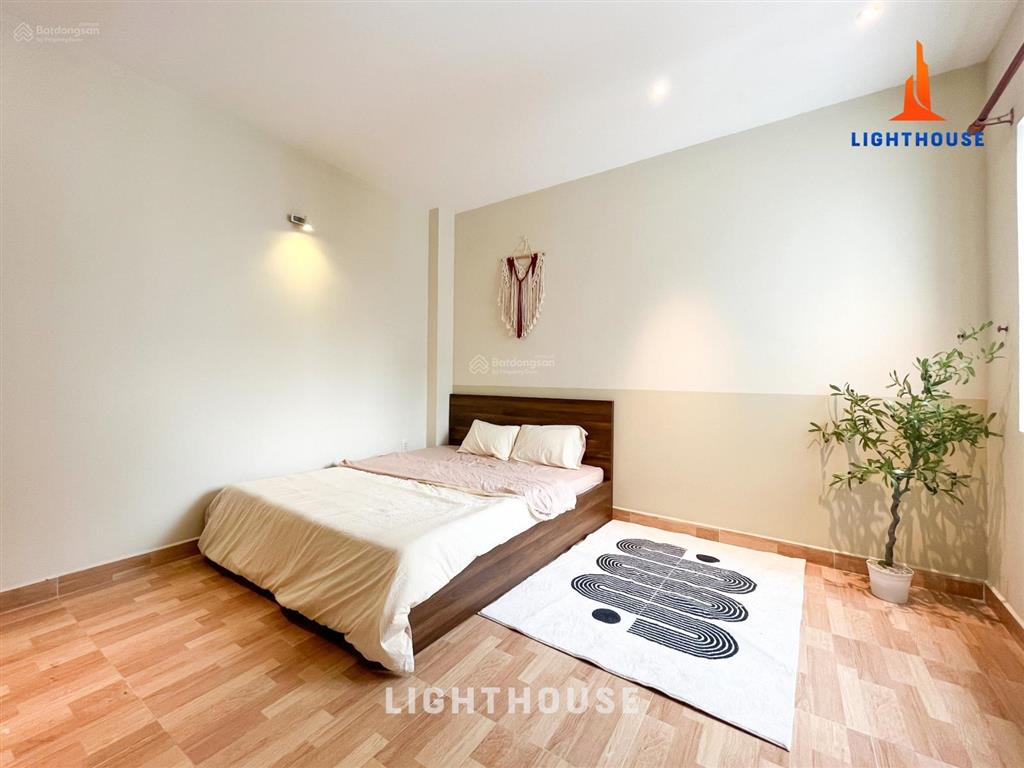 Phòng full nội thất cửa sổ trời ngay nguyễn cửu vân  cầu thị nghè