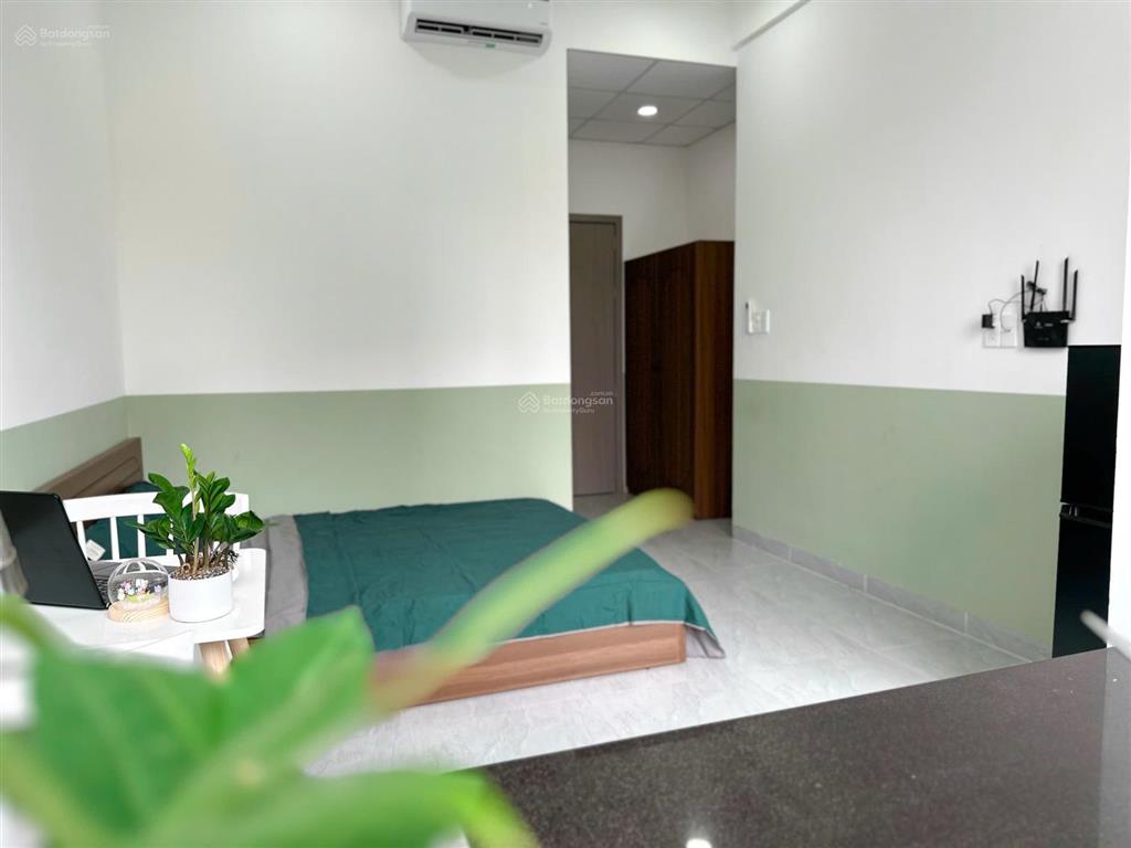 Studio full nội thất mới keng ngay đảo kim cương