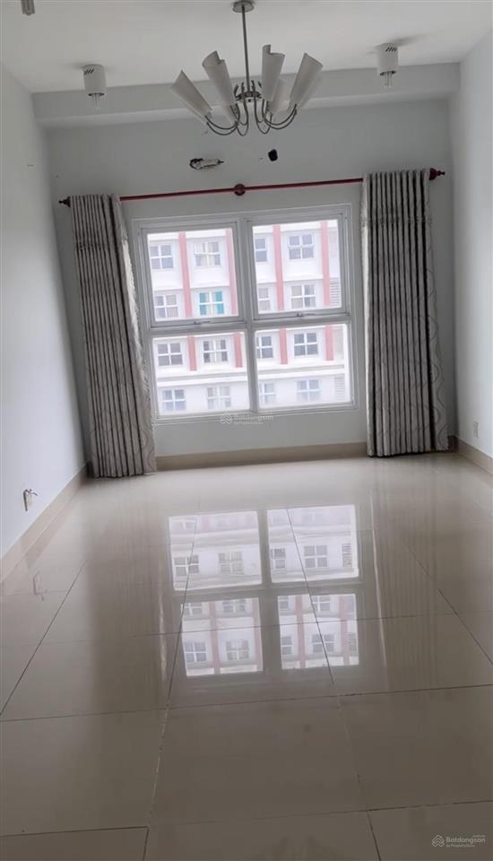 Chính chủ bán căn hộ becamex aroma ngay công viên thành phố mới 2pn 72 m2 giá chỉ 1 tỷ 650 tầng 8