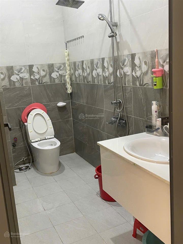Cho thuê nhà mặt phố 250m2, giá thuê 25 triệu/tháng tại hòa phú, thủ dầu một, bình dương