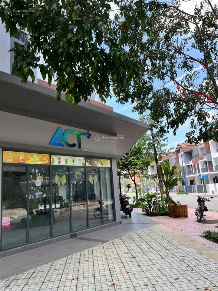 Artisan căn góc 3 mặt tiền cho thuê 28 tr/tháng, có bảo vệ 24/7, vệ sinh sạch sẽ, an toàn văn minh
