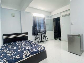 Siêu phẩm 6pn7wc hơn 8 tỷ, hẻm xe hơi ngay ngac tư hàng xanh, cạnh nhiều trường đại học,toà nhà vp