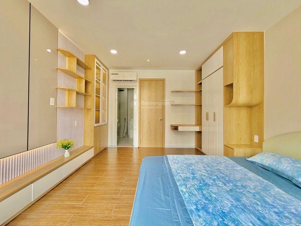 Nhà mới xây 4 tầngngay cầu bôngbình thạnh cạnh quận 1,quận 3. sát đường trường sachợ bà chiểu