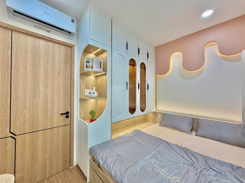 4,95tỷ có siêu phẩm siêu hiếm phú nhuận thuận lợi di chuyển q1,bình thạnh cạnh sân bay