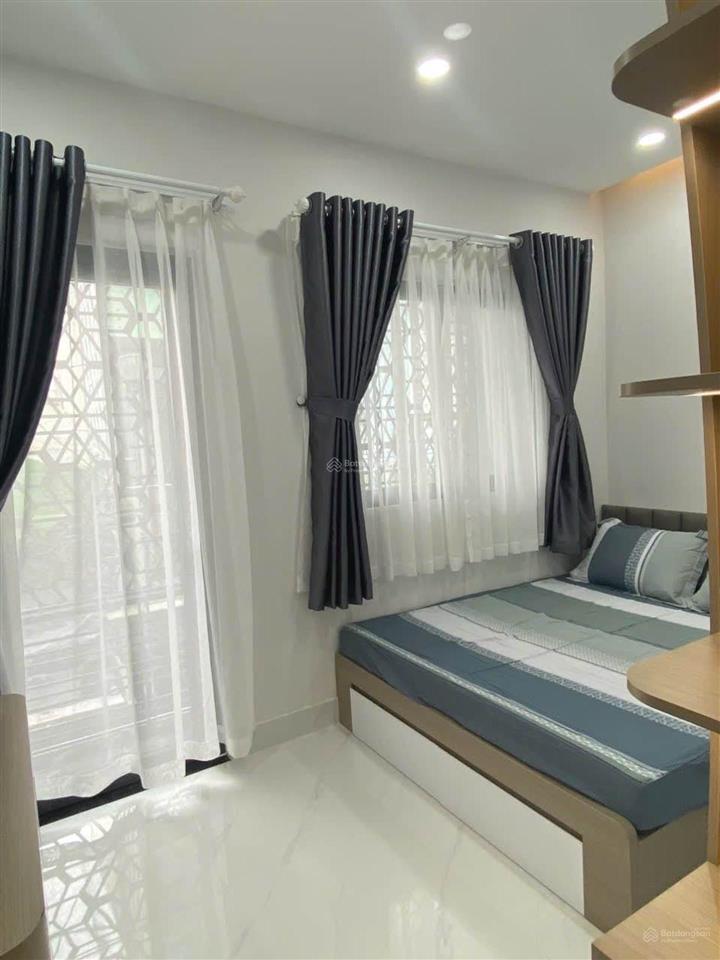 Hot nhà mới đối diện landmark 81 chỉ 5,85 tỷ 3 phòng ngủ có phòng ngủ dưới trệt cực hi