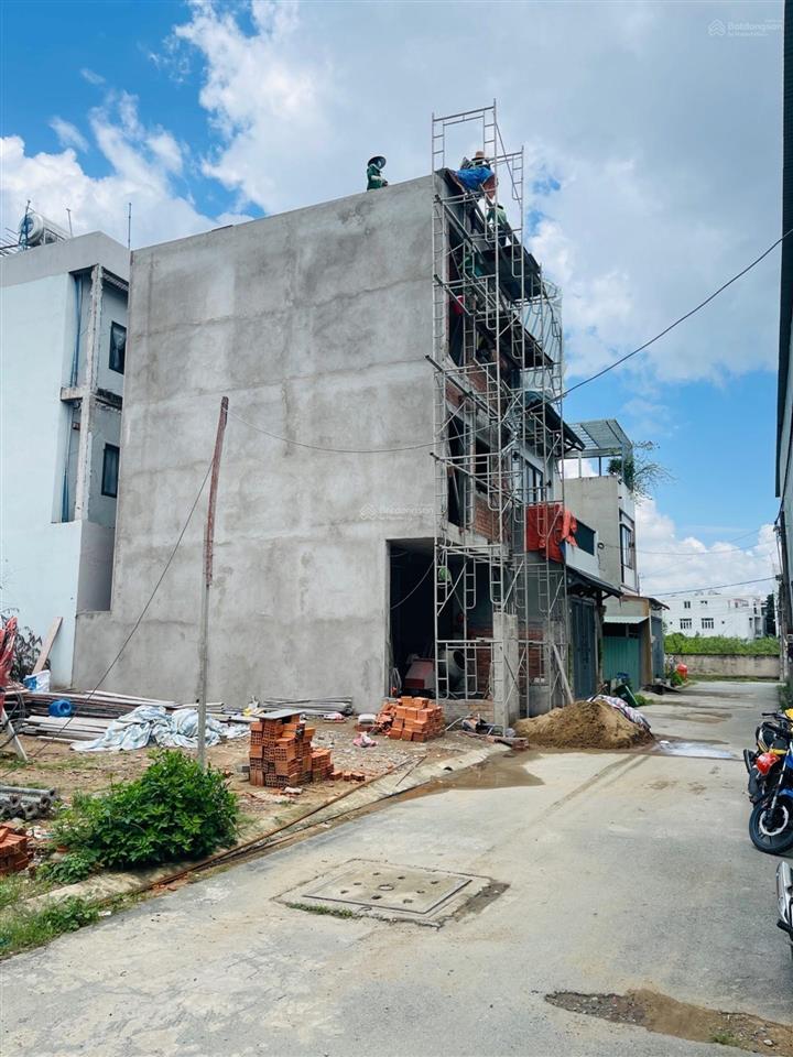 Đất bưng ông thoàn liên phường sát global city chỉ 4,4 tỷ 4,8 x 10,5m đất trống sạch