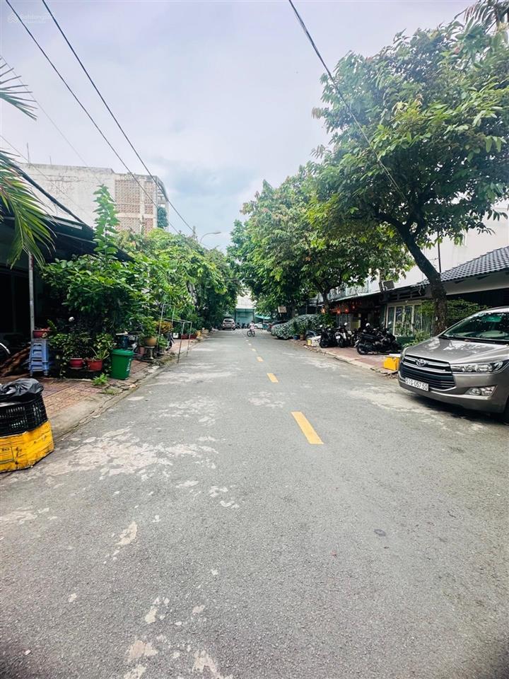 Giảm 1 tỷ còn 5 tỷ hơn nhà 74,5m liên phường global city bưng ông thoàn 74,5