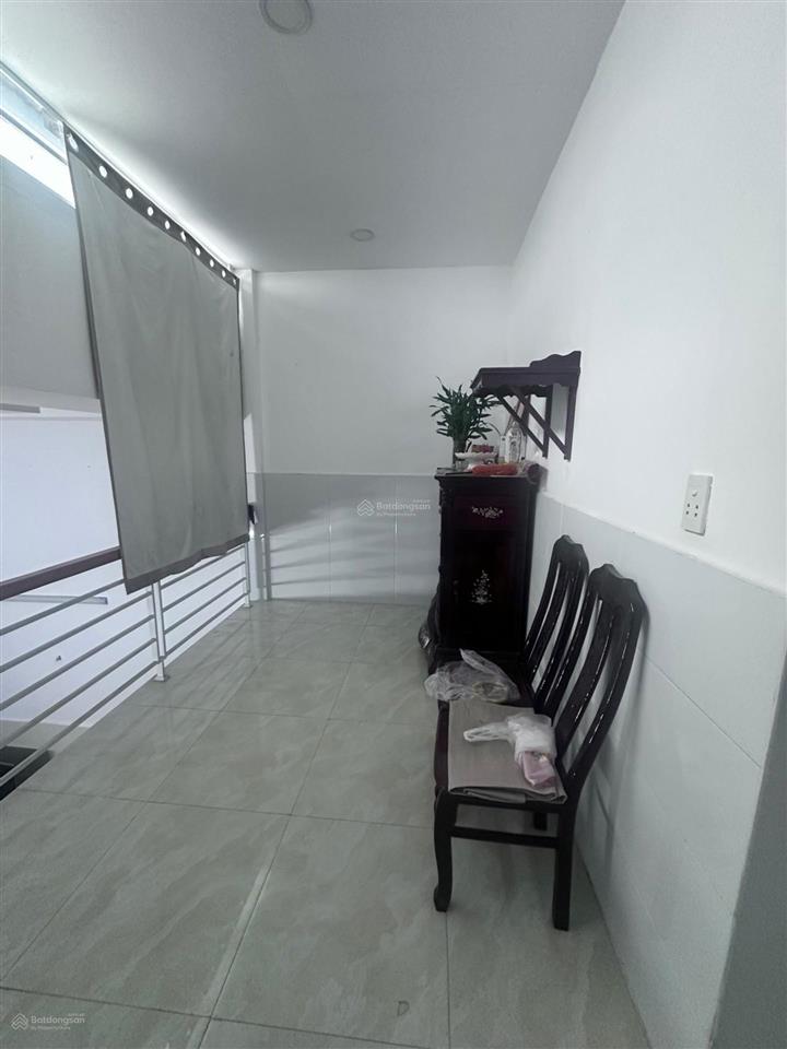 Sốc! nhà ngang 6m thực tế 105m2  kdc gia hòa  đỗ xuân hợp, chỉ 4,8 tỷ! nhà 2t, 2pn, 3wc, sân rộng