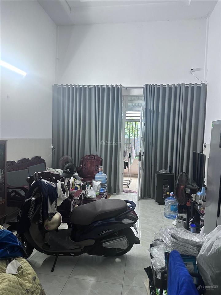 Sốc! nhà ngang 6m thực tế 105m2  kdc gia hòa  đỗ xuân hợp, chỉ 4,8 tỷ! nhà 2t, 2pn, 3wc, sân rộng