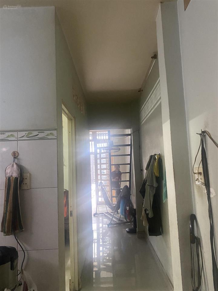Chỉ 3 tỷ nhà đẹp hxh nguyễn duy trinh ngay vòng xoay phú hữu! 4x13m 1 trệt + 1 lửng