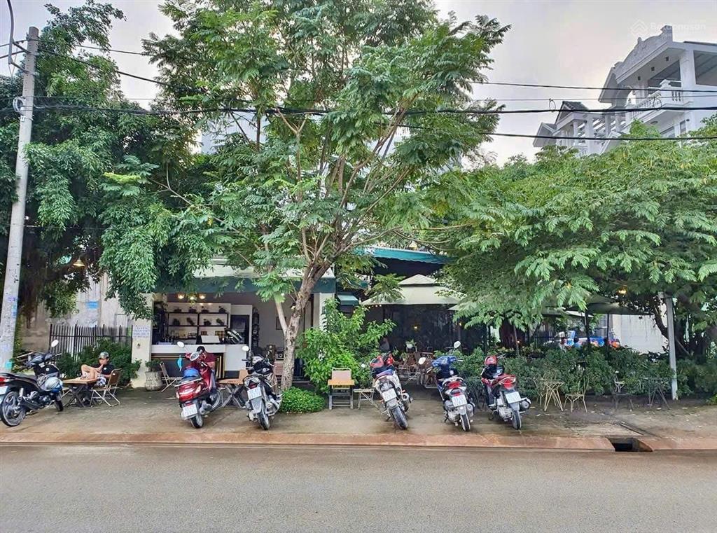 Sang quán cf góc 3mt đường phạm văn chiêu gvgiá 23tr/th
