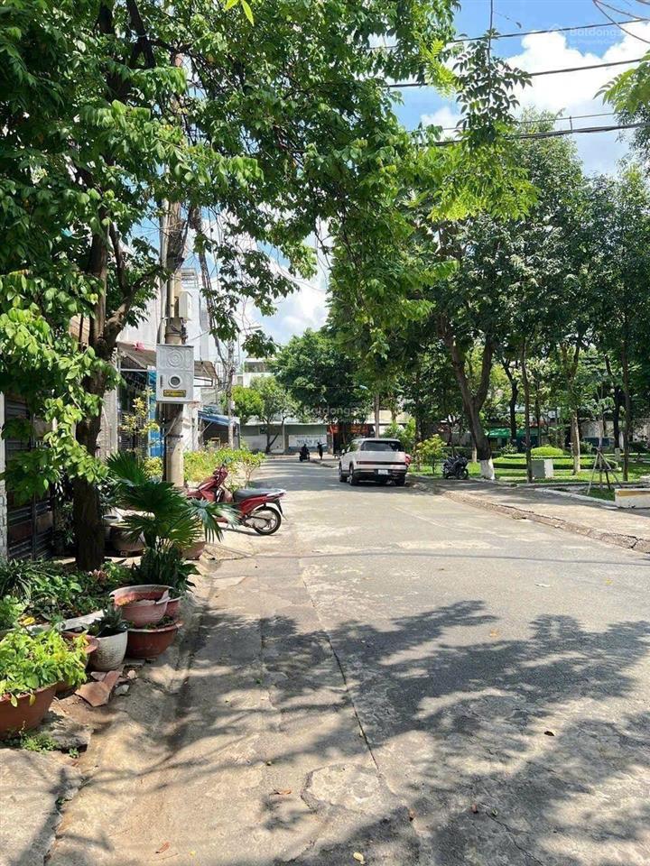 Bán nhà ngay công viên khu saigon co.op lê đức thọ (4x20m) giá 8ty5 tl