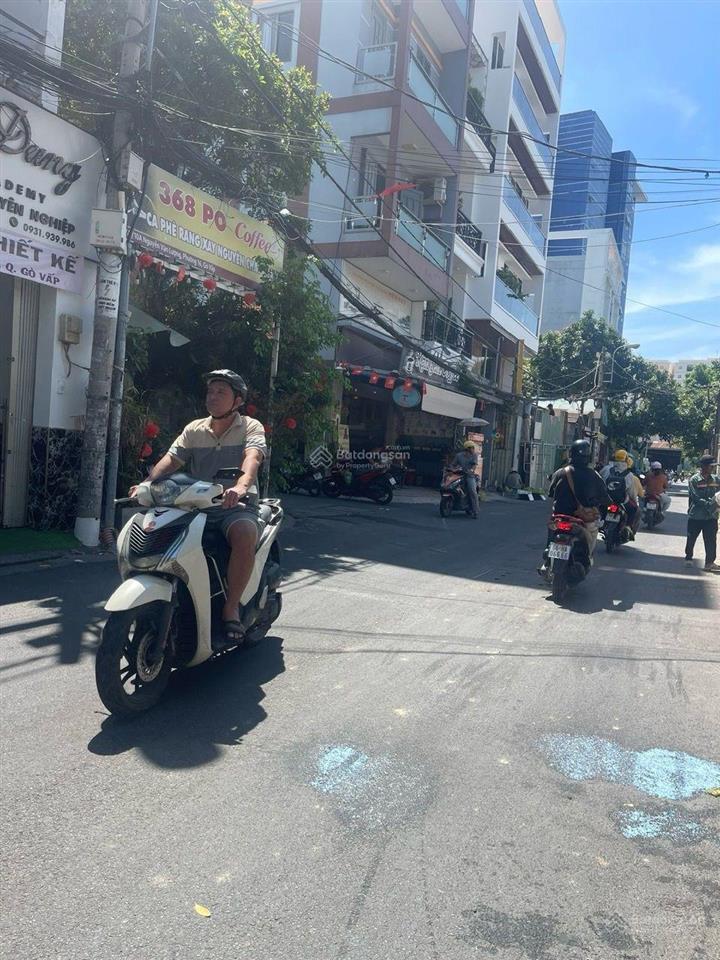 Chính chủ bán nhà hxh dương quảng hàm  sát bên emart phan văn trị (4.85mx17m) giá 8tỷ3 tl