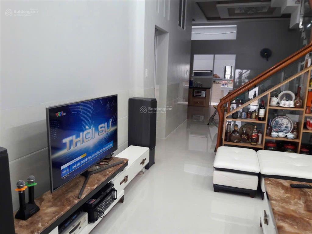 Bán nhà 2 mặt tiền trướcsau hẻm xe hơi thông đường dương quảng hàm gò vấp(6mx16.3m)giá 12.5 ty tl