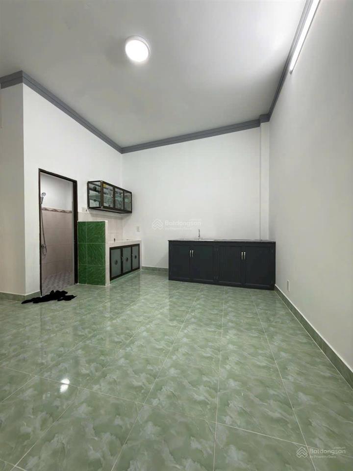 Nhà mặt tiền kinh doanh đường số 8 trường thọ, giá tốt, tiện xây mới