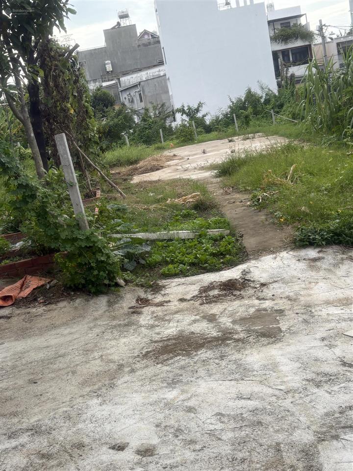Nhanh mới kịp ạ, bán gấp 400m2 đất ngang 10m nở hậu đẹp. mặt tiền đường số, linh đông, thủ đức