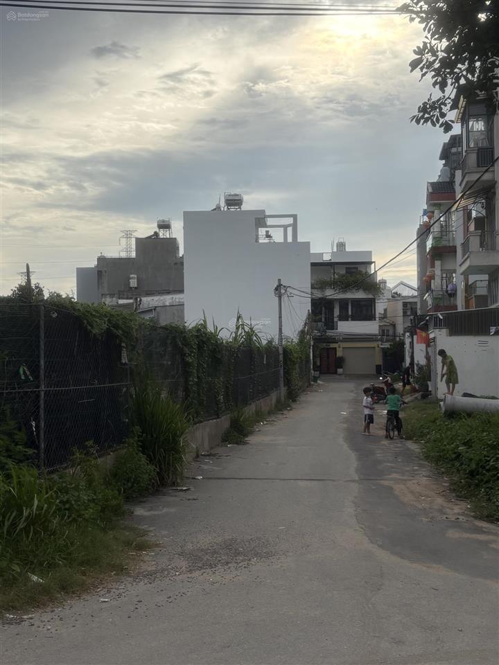 Nhanh mới kịp ạ, bán gấp 400m2 đất ngang 10m nở hậu đẹp. mặt tiền đường số, linh đông, thủ đức