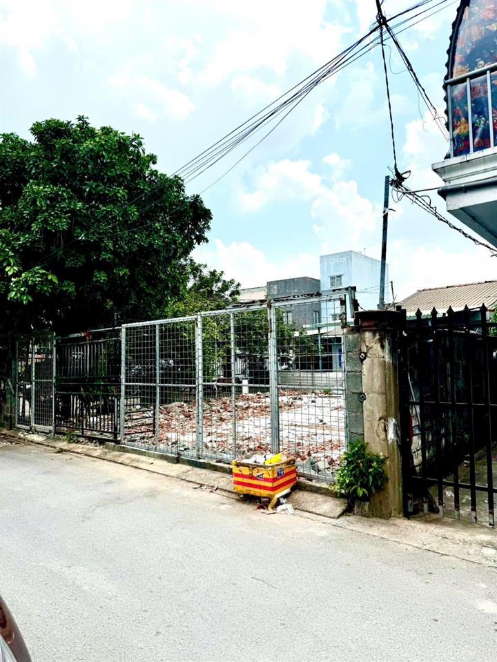 Căn góc. đất mặt tiền đs7 linh tây, thủ đức. thông ra phạm văn đồng. diện tích 5x12=60m2 giá 6tỷ2.