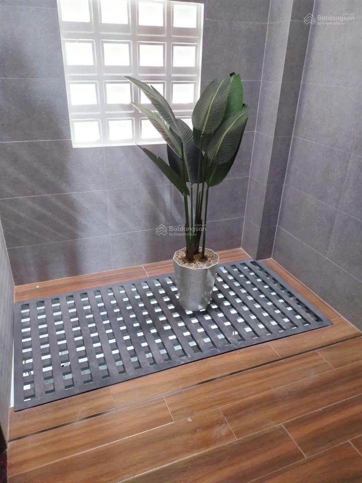 Cần bán biệt thự đường lê thúc hoạch, quận tân phú, dt 200m2, 3 tầng, giá về 25 tỷ tl, nhà đẹp