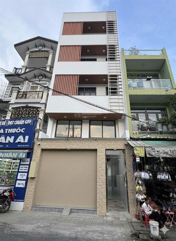 Hiếm! chính chủ bán nhà mặt tiền khu họ lê, dt 169m2, khu vực xây cao tầng, sổ hồng, cc nhanh