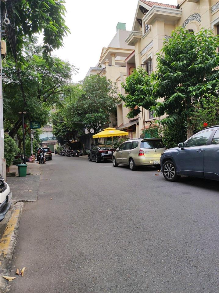 Hiếm! chính chủ bán nhà mặt tiền khu họ lê, dt 169m2, khu vực xây cao tầng, sổ hồng, cc nhanh