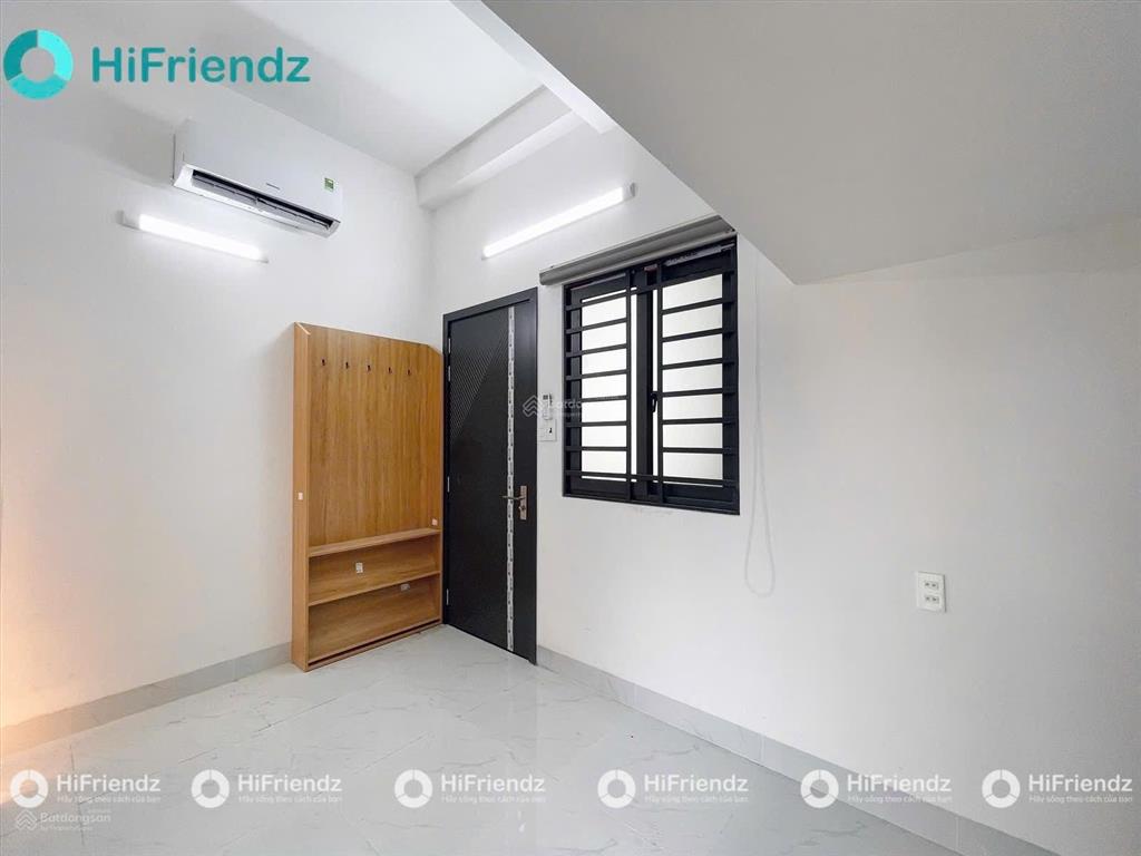Cho thuê phòng trọ gác cao full nội thất bancol thoáng dt 30m2 tại dương quảng hàm  gò vấp gần vlu