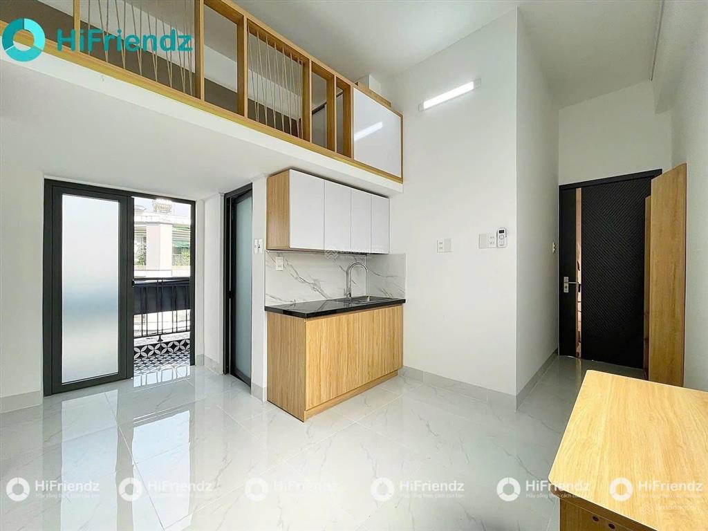 Cho thuê phòng trọ gác cao full nội thất bancol thoáng dt 30m2 tại dương quảng hàm  gò vấp gần vlu