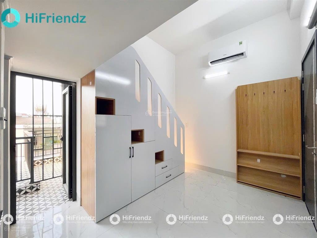 Cho thuê phòng trọ gác cao full nội thất bancol thoáng dt 30m2 tại dương quảng hàm  gò vấp gần vlu