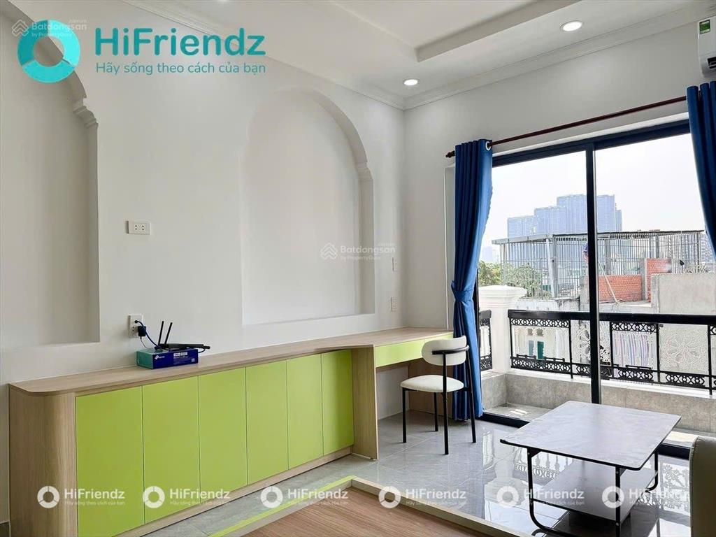 Căn hộ 1 phòng ngủ tách bếp ban công, full nội thất new 100% rộng 60m²