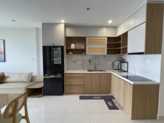 Cho thuê vinhomes quận 9  2pn 2wc 67m2 full nt  8tr