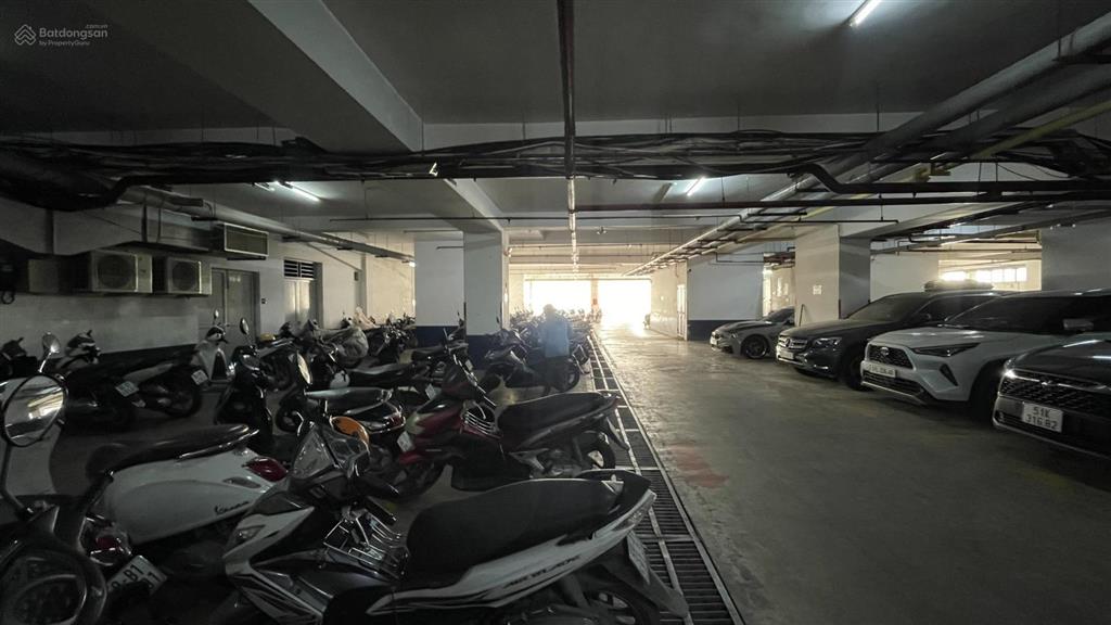 Bán gấp ch cao ốc thịnh vượng  2pn 2wc 77m2  4,2 tỷ tl