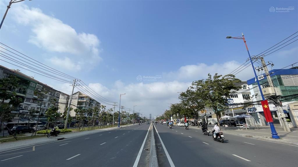 Chủ ngộp bank  cần bán gấp lô đất an phú an khánh quận 2  dt 5mx20m  21,5 tỷ