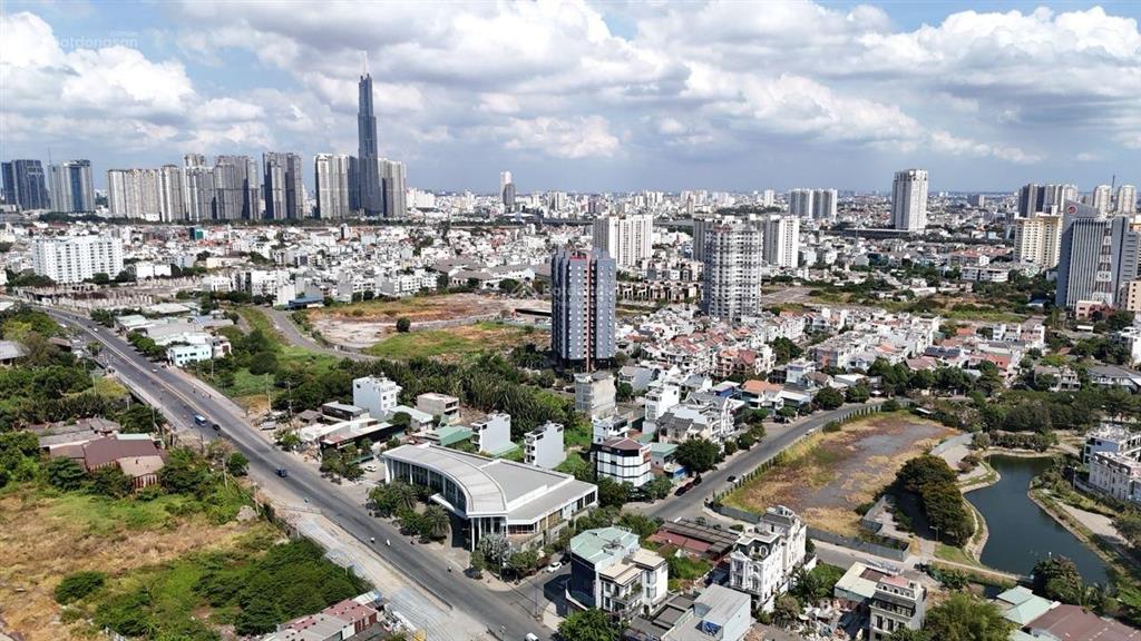 Chủ ngộp bank  cần bán gấp lô đất an phú an khánh quận 2  dt 5mx20m  21,5 tỷ