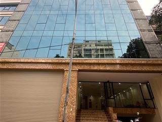 Cho thuê nhà phúc diễn, btl dt 144m, 6 tầng 1 tum 1 hầm, mt 8m, thông sàn, có thang máy, đh 80tr