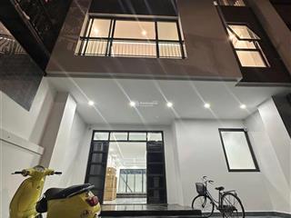 Cho thuê hoàng thành villas mỗ lao, hđ	dt 120m, 5 tầng, mt 8m, thông sàn, thang máy, vs khép kín,