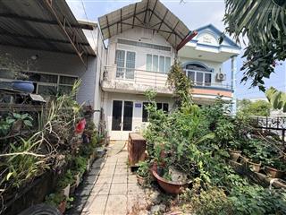 Nhà mặt tiền đường số 42 nhà lô góc 239m2 19.5 tỷ