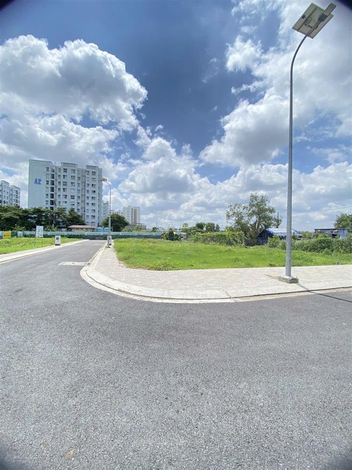 Bán lô đất 88,6m2 nở hậu, gần công viên trường học  cách đại lộ võ văn kiệt 1 phút di chuyển, shr