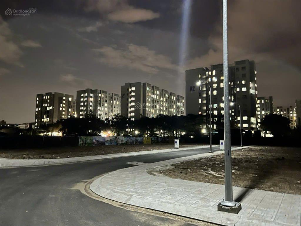 Bán lô đất 88,6m2 nở hậu, gần công viên trường học  cách đại lộ võ văn kiệt 1 phút di chuyển, shr