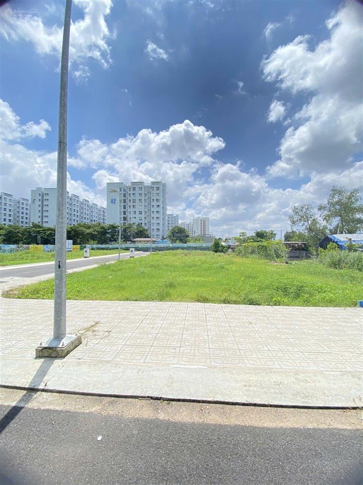 Bán lô đất 88,6m2 nở hậu, gần công viên trường học  cách đại lộ võ văn kiệt 1 phút di chuyển, shr