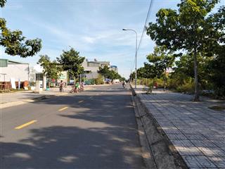 Tdc đại phước ,lô 140m2  giá 4 tỷ8, shr . đối diện trường học . cách phà cát lái 2km .