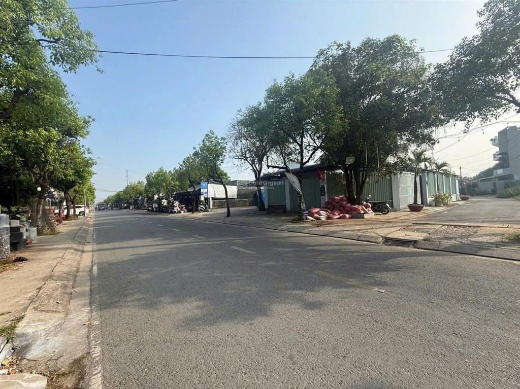 Cơ hộ nhân đôi tài sản khi mua lô đất đầu tư ngay vin home hóc môn  diện tích 90m2 giá 2 tỷ , shr