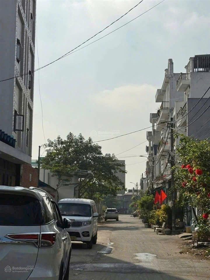 Cơ hộ nhân đôi tài sản khi mua lô đất đầu tư ngay vin home hóc môn  diện tích 90m2 giá 2 tỷ , shr
