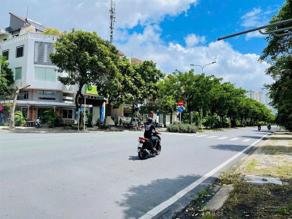 Nền 86m2 ngay kdc phú xuân nhà bè  liền kề phú mỹ hưng q7 . giá cực tốt cho khách đầu tư 4 tỷ 4.